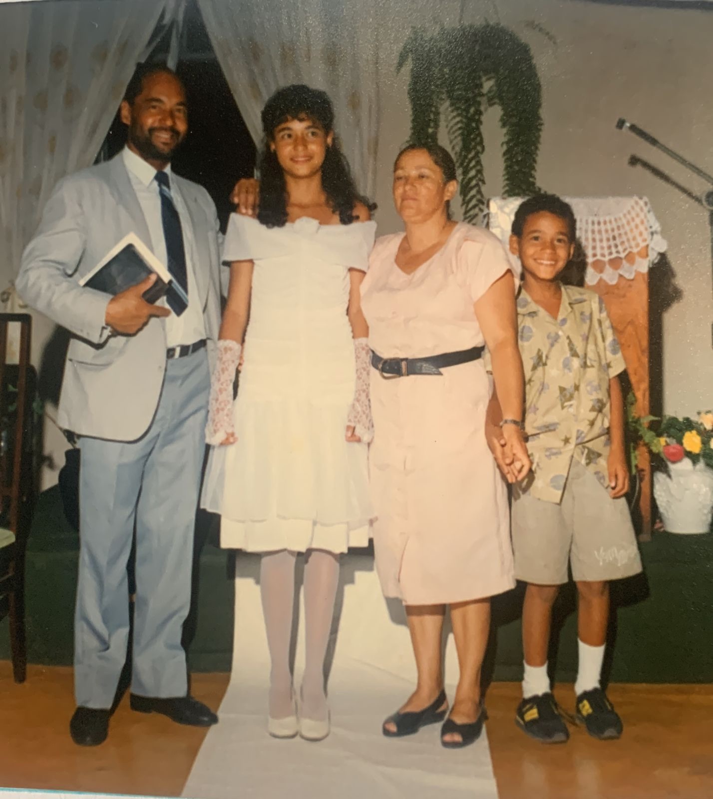 Foto antiga da família de origem de Eder